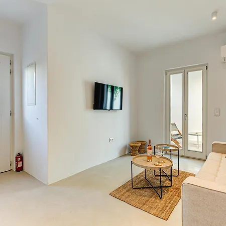 Apartment Silver Petra Páros