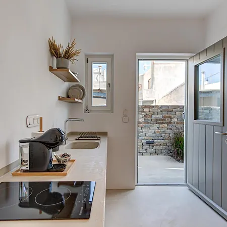 Apartment Silver Petra